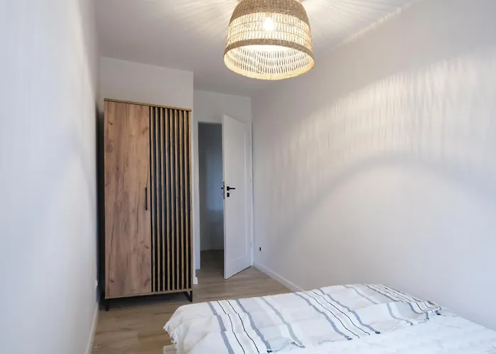 Modern Flat After Complete Renovation In The Old Town! * 그단스크