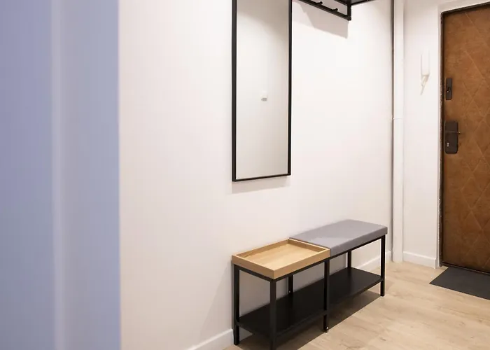 Modern Flat After Complete Renovation In The Old Town! 아파트